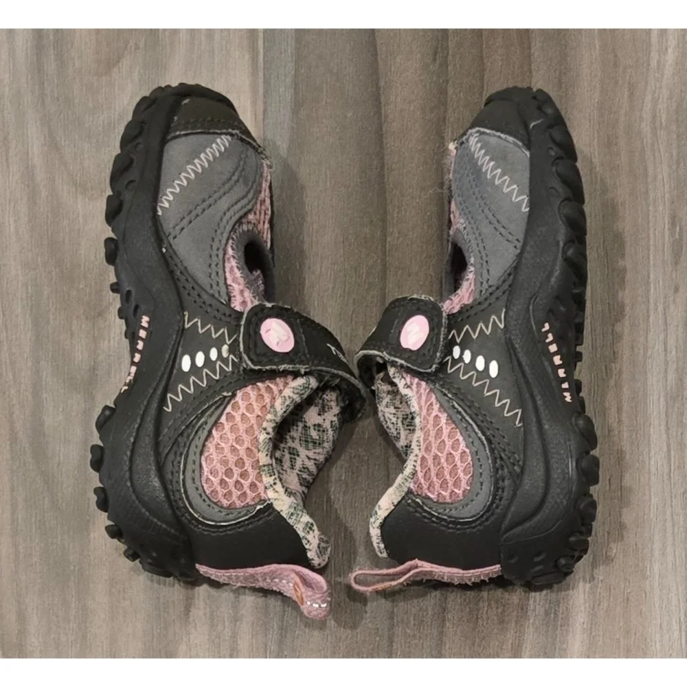 Merrell Chameleon Performance Shoes size 4